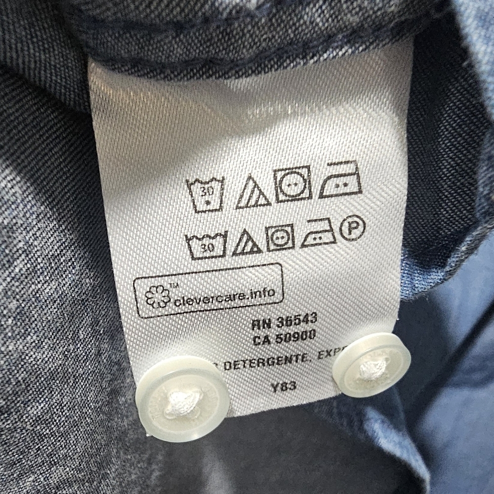 Tommy Hilfiger Men's Flex Reg Fit Washed Untucked Dress Shirt - Picture 9 of 9